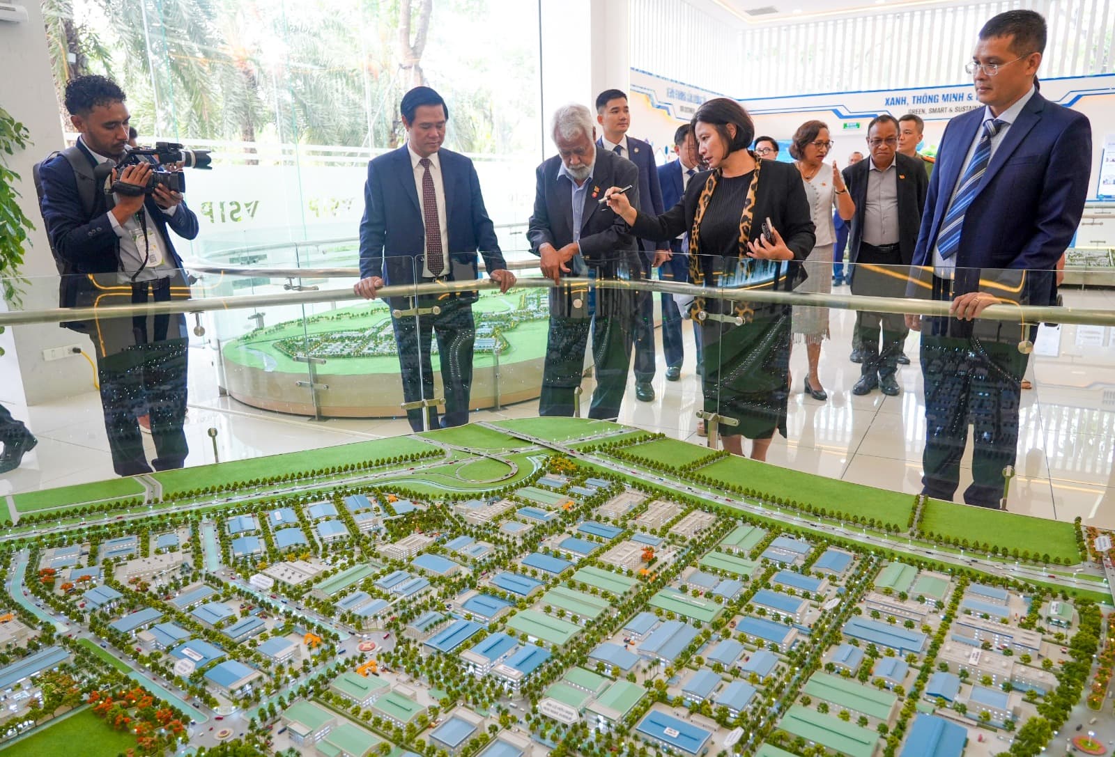 东帝汶总理:望学习越南经济经验