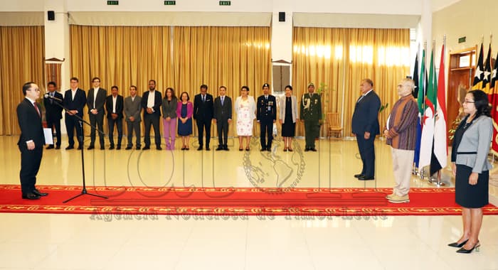 总统：东帝汶接收11国国书