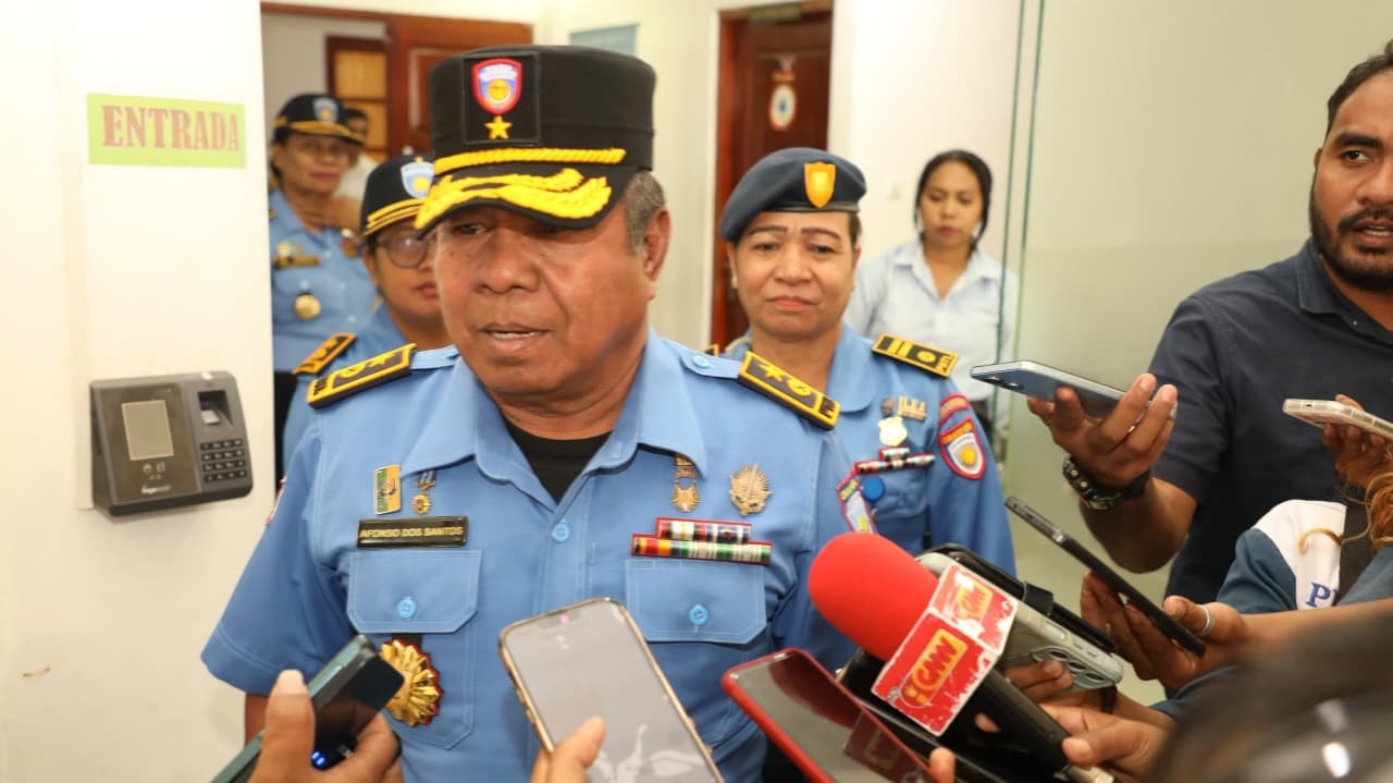 总长任命警察招募评审团负责人