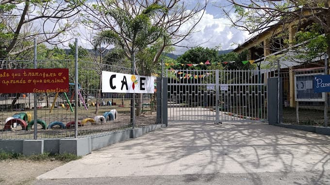 CAFE学校举行弥撒致敬法蒂玛圣母