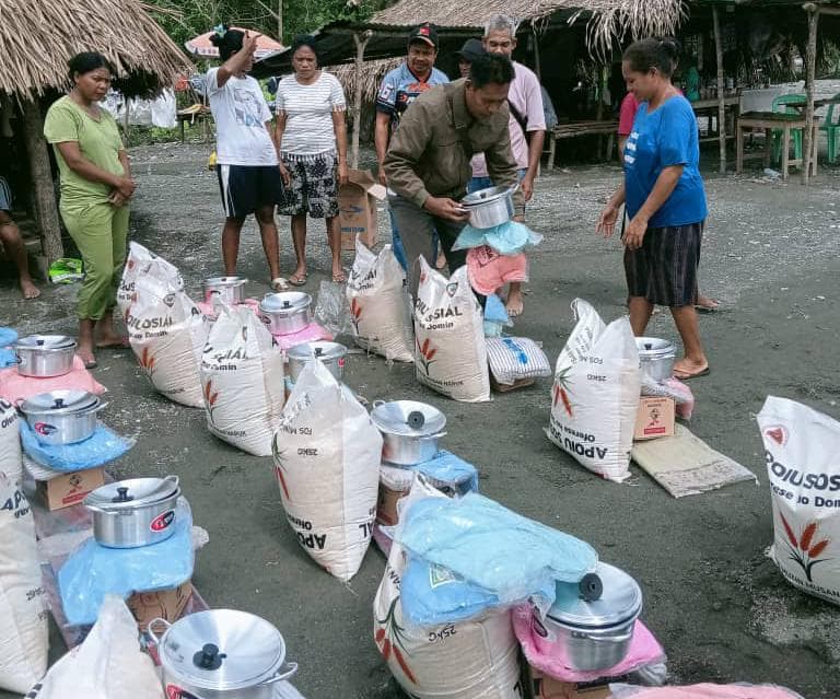 东帝汶维凯克洪灾：民防局与社会团结部发放紧急食品