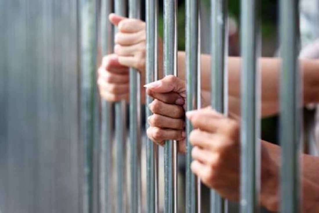 法学家:建立青少年中心保障未成年人权益