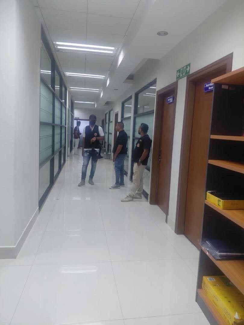 刑事调查警察搜查TIMOR GAP,负责人AC涉案