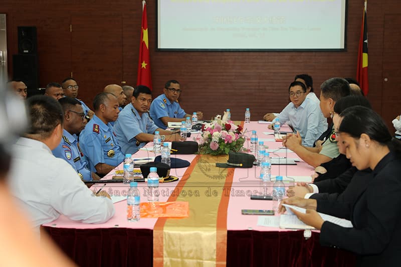 东帝汶国家警察总指挥官会见中国大使