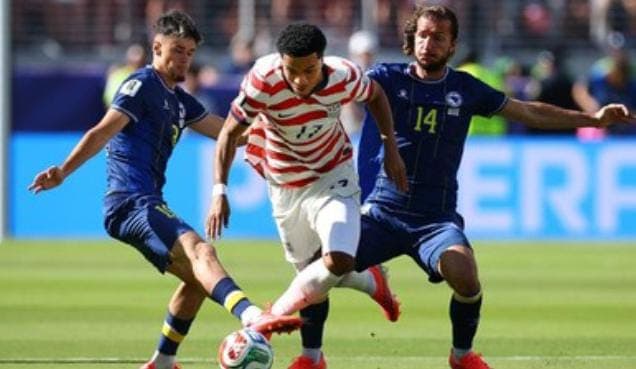 美国2-0击败波黑,晋级世界杯16强