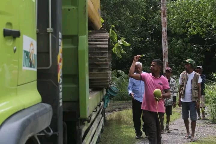 IGEADI向韦图库河部署重型设备疏浚河道