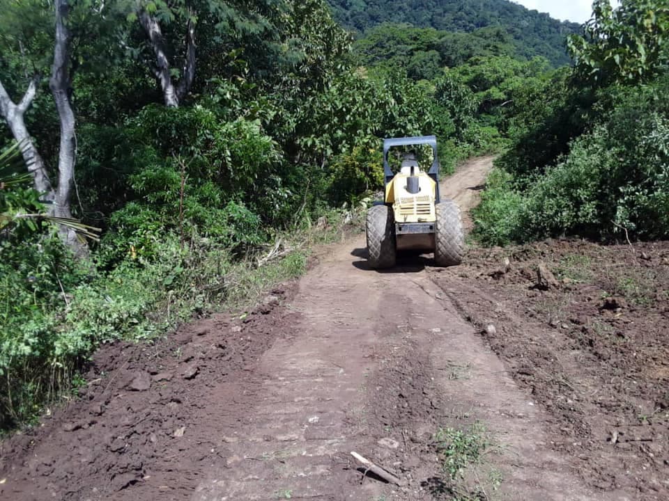 东帝汶两村庄无电无路,村民呼吁基础设施
