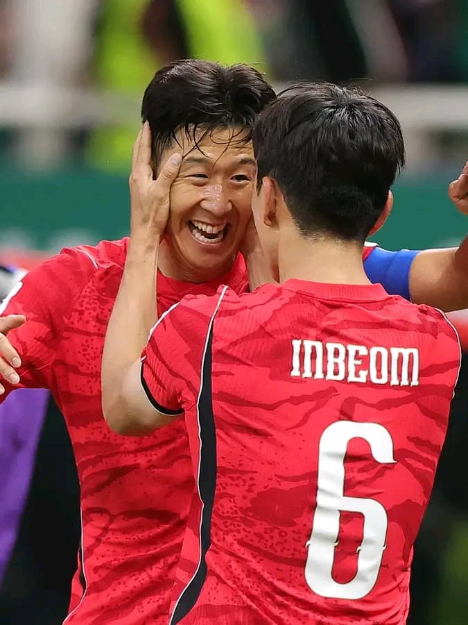 世界杯:韩国2-1击败捷克,A组成死亡之组