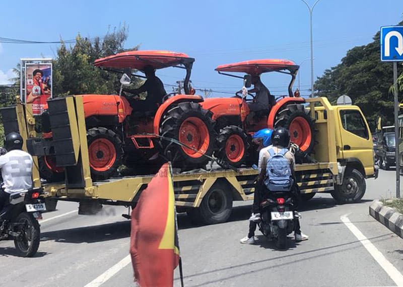 农业部:向7个产稻市分配25台新拖拉机