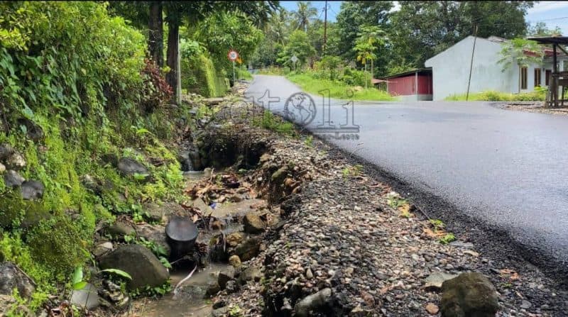 马利亚纳居民担忧修复道路缺乏排水系统