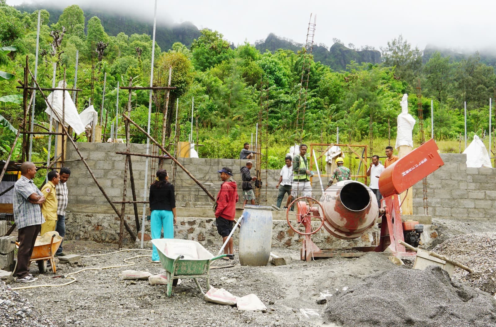 库特特卫生站建设实体进度达28%,局长要求4月前完工