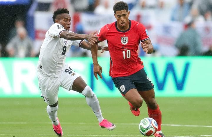 英格兰2-0击败巴拿马,晋级世界杯16强
