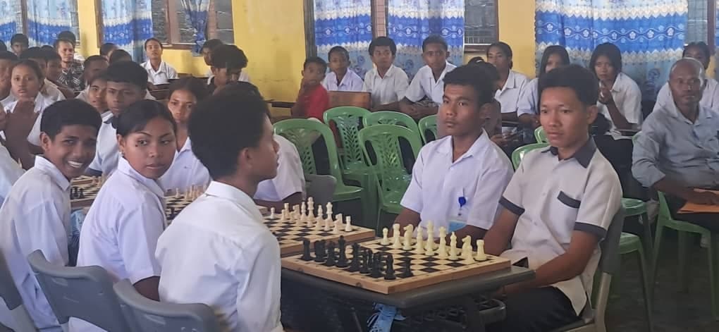 东帝汶国际象棋联合会主席:在芬南蒂尔中学启动象棋项目