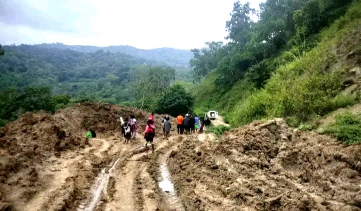维凯克镇卫生站站长:请求政府改善通往乌阿莫里的道路