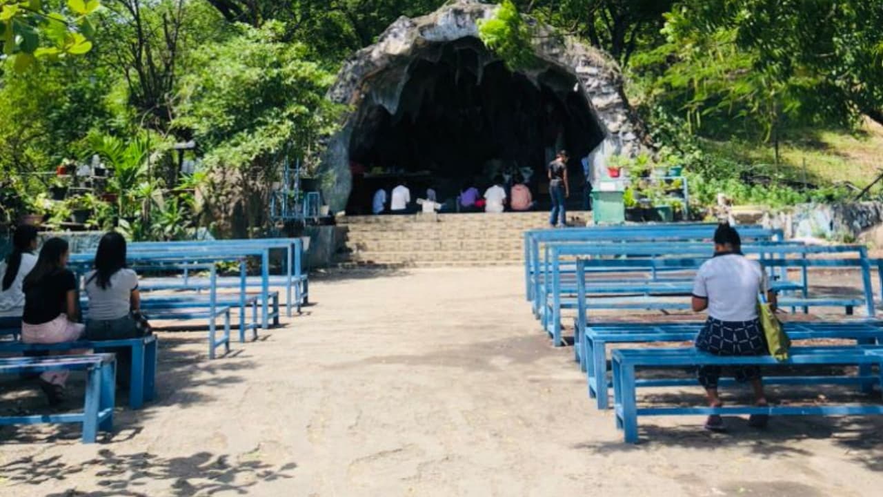 哥尔哥达山洞:帝力信徒的祈祷圣地