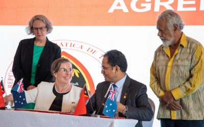 Governu – Woodside Asina Akordu Dezenvolve Kampu Great Sunrise