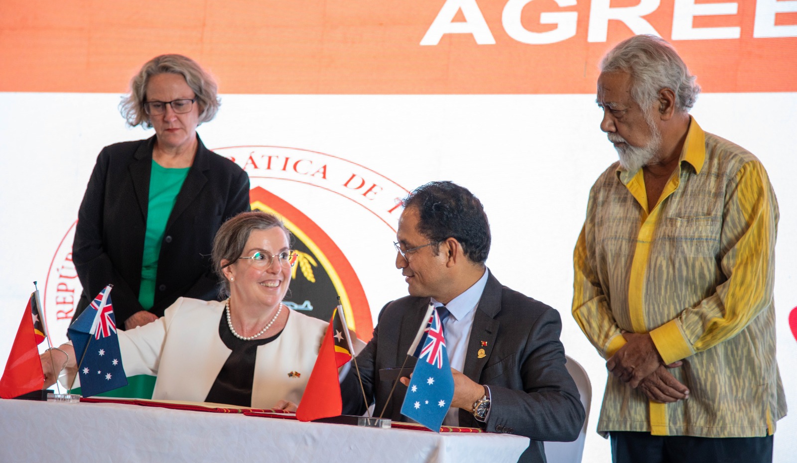 Governu – Woodside Asina Akordu Dezenvolve Kampu Great Sunrise