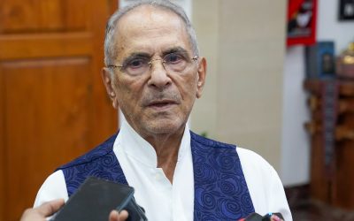 PR Horta Kondekora Medalha Orden TL ba David Adams